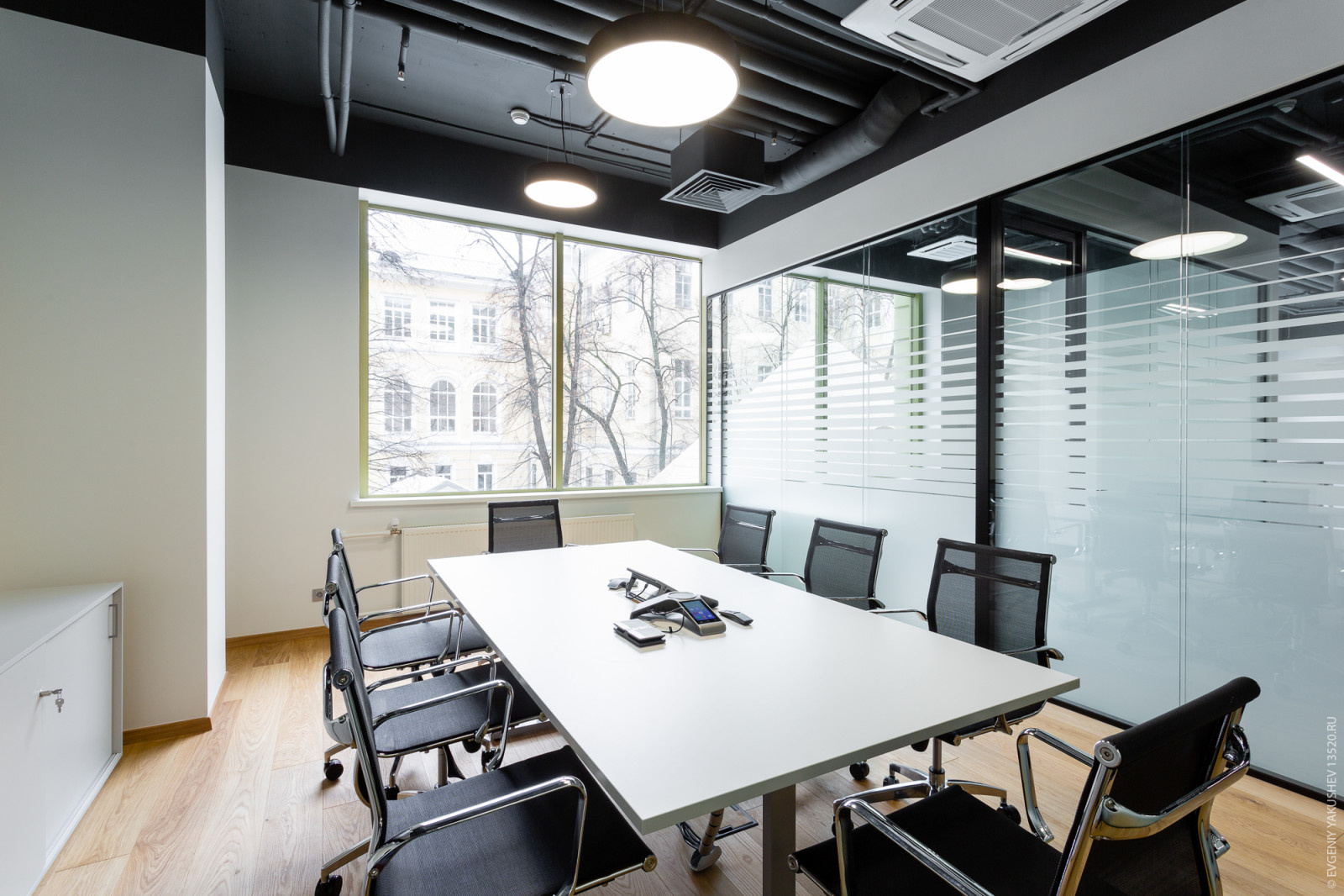 Office in Romanov Dvor Business Center, Moscow