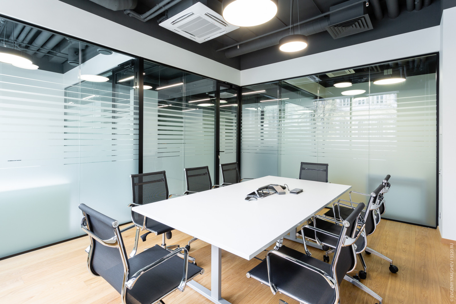 Office in Romanov Dvor Business Center, Moscow