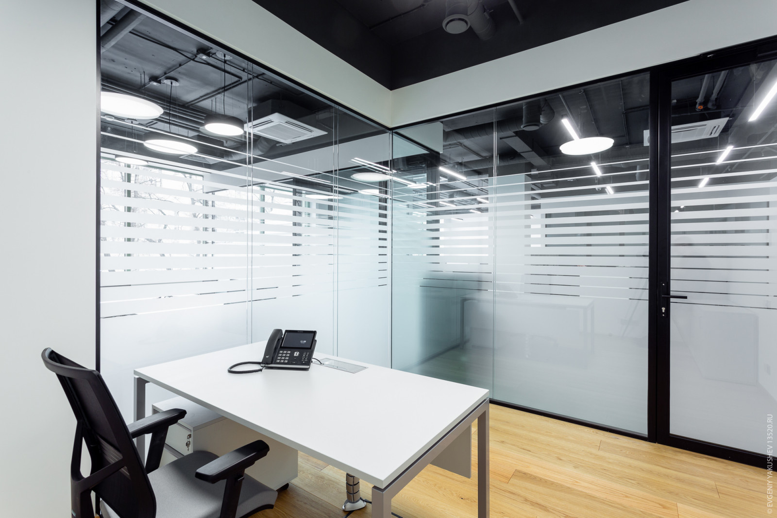 Office in Romanov Dvor Business Center, Moscow