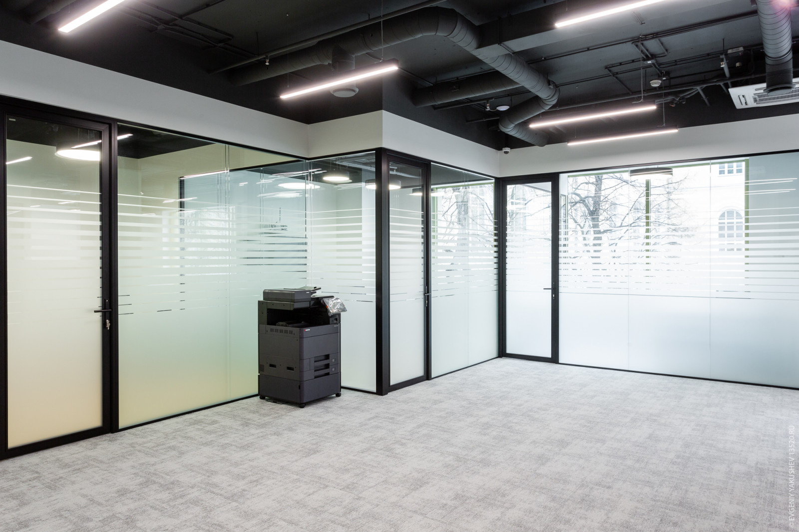 Office in Romanov Dvor Business Center, Moscow