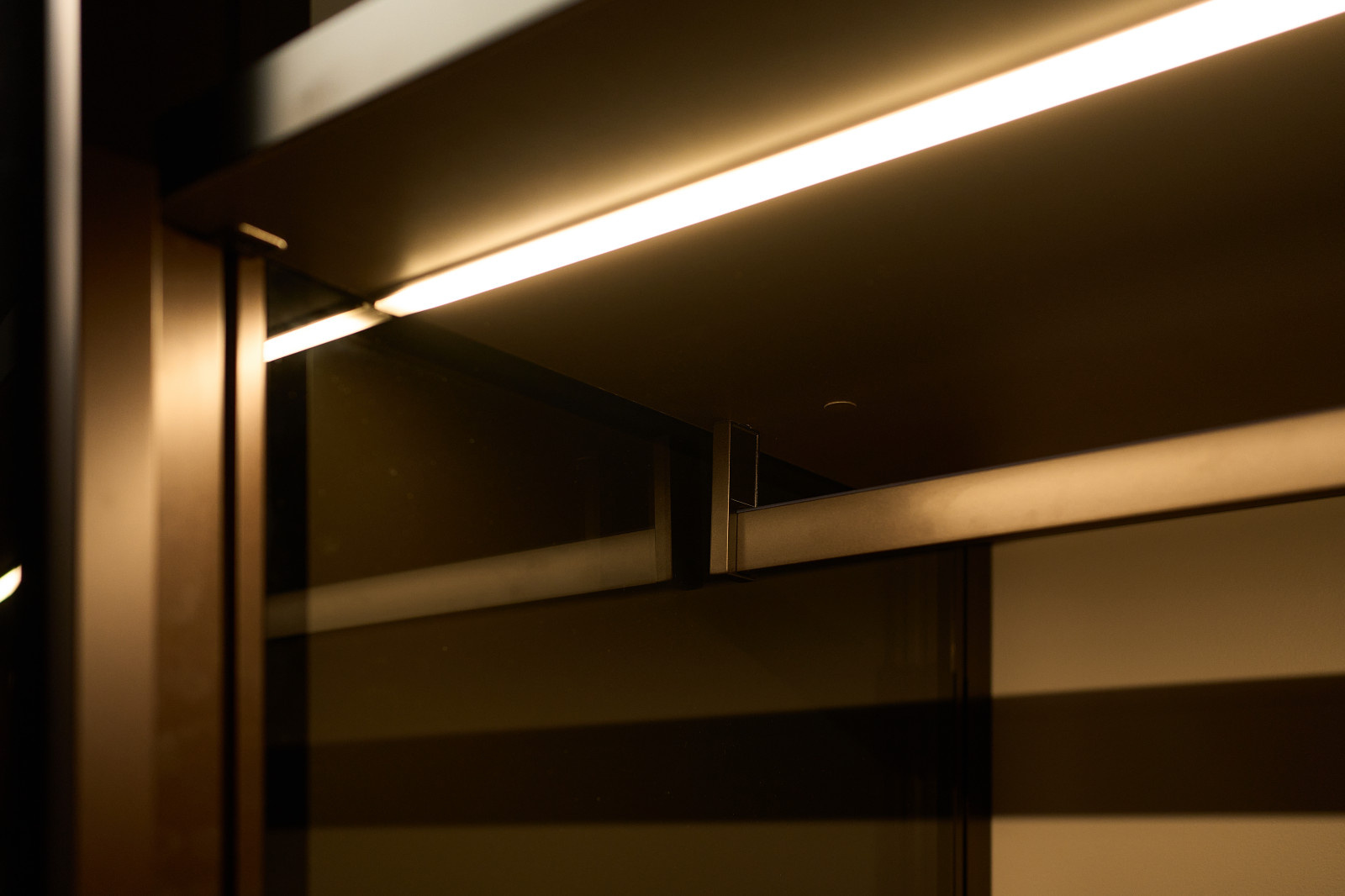 Леонтьевский переулок