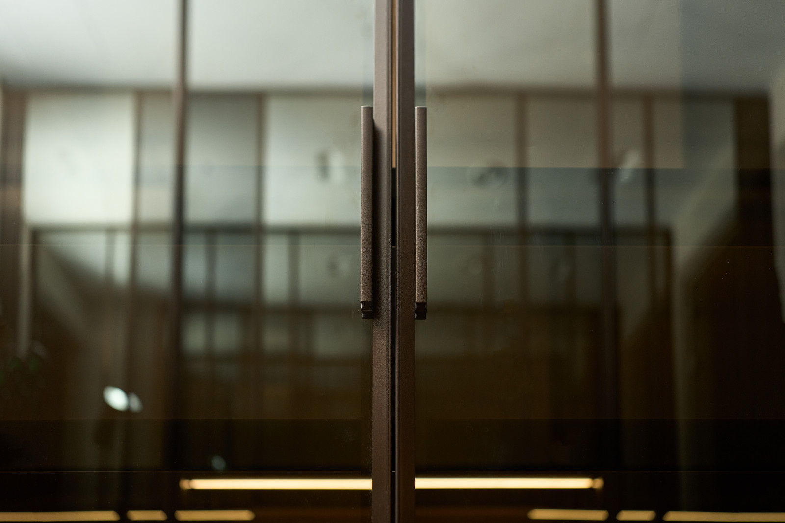 Леонтьевский переулок