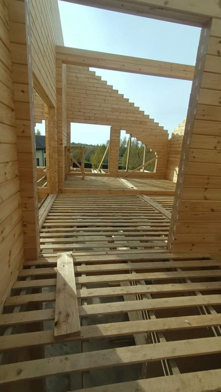 Двухэтажный дом из клееного бруса