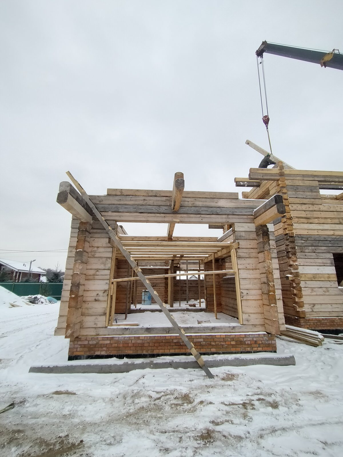 Ярославль. Дом из лафета. Тёплый контур 236м². Стройка
