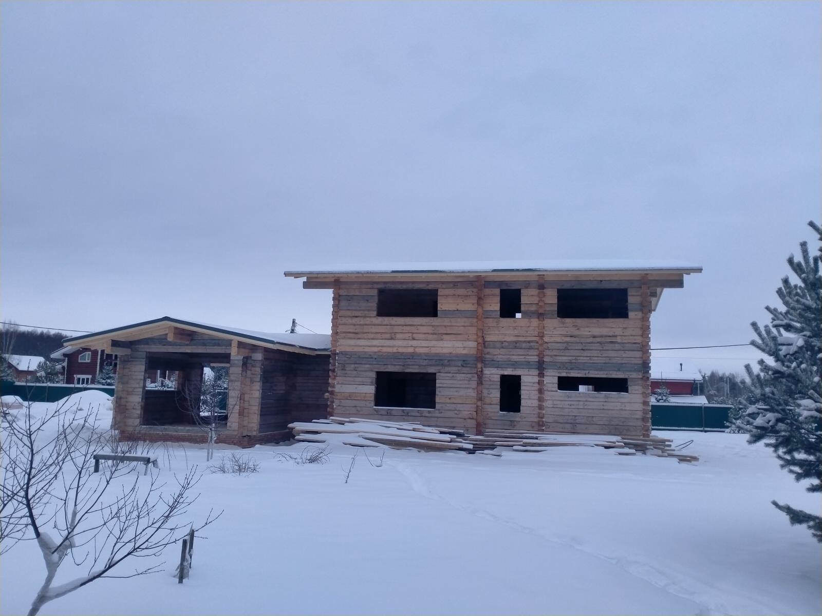 Ярославль. Дом из лафета. Тёплый контур 236м². Стройка