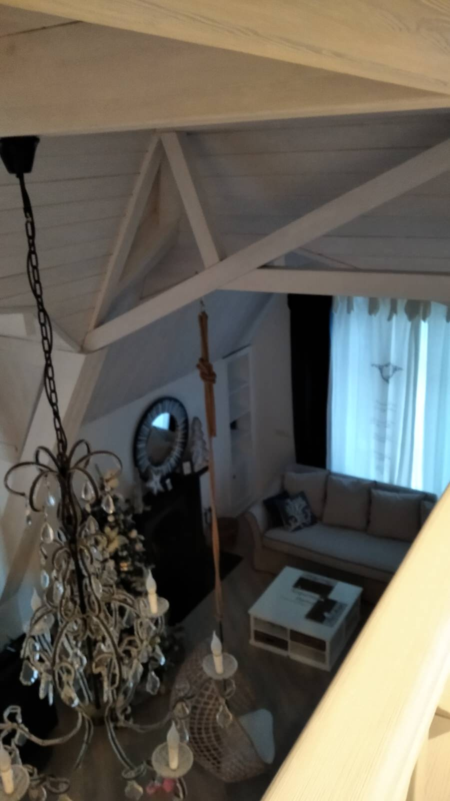 Отделка планкеном и фальшбалками из лиственницы дома в Горках-2