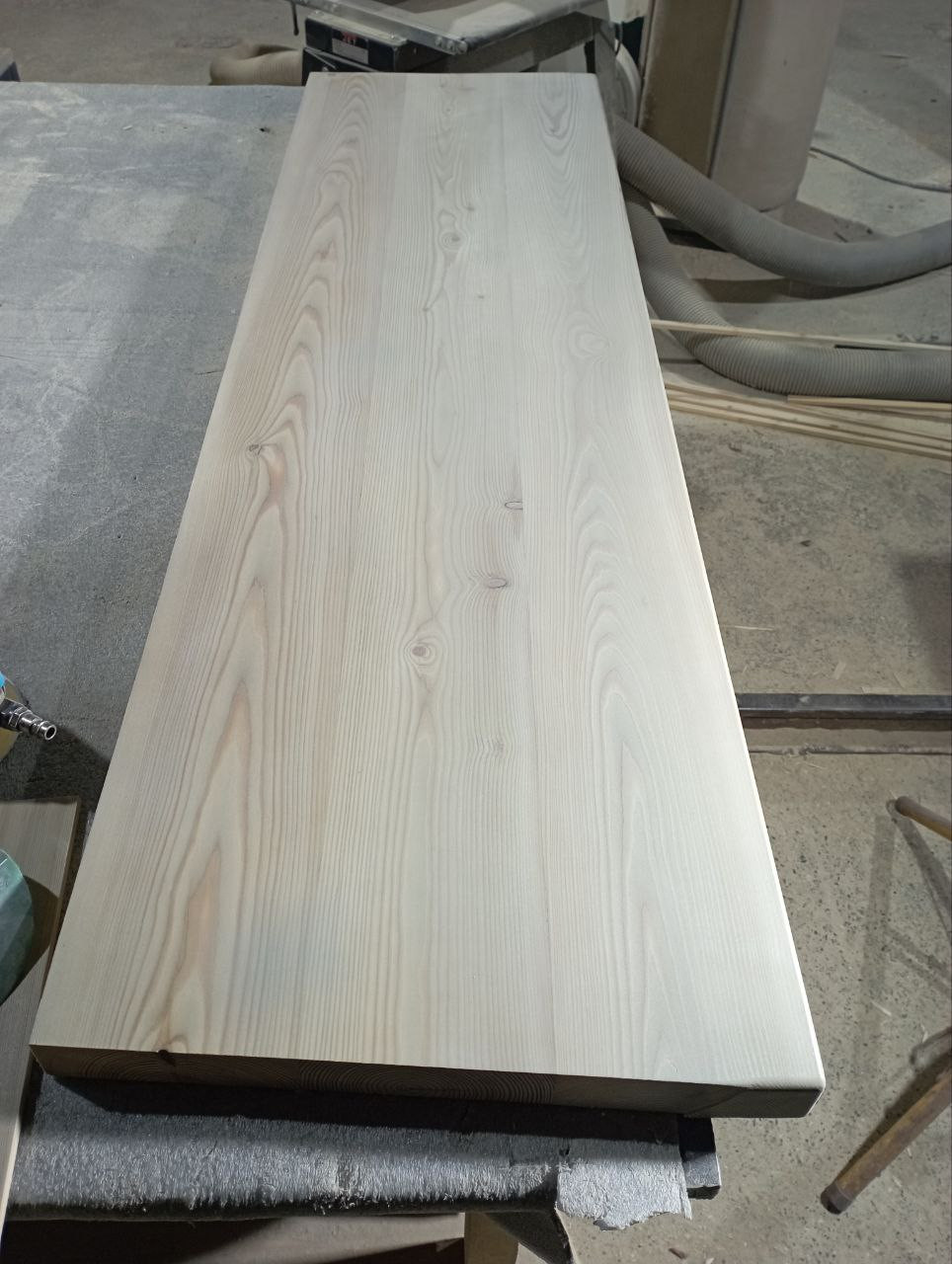 Подоконник