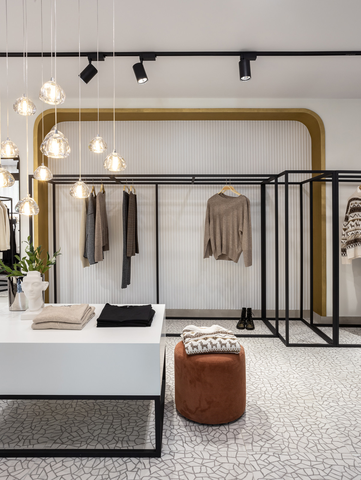 МАГАЗИН ОДЕЖДЫ