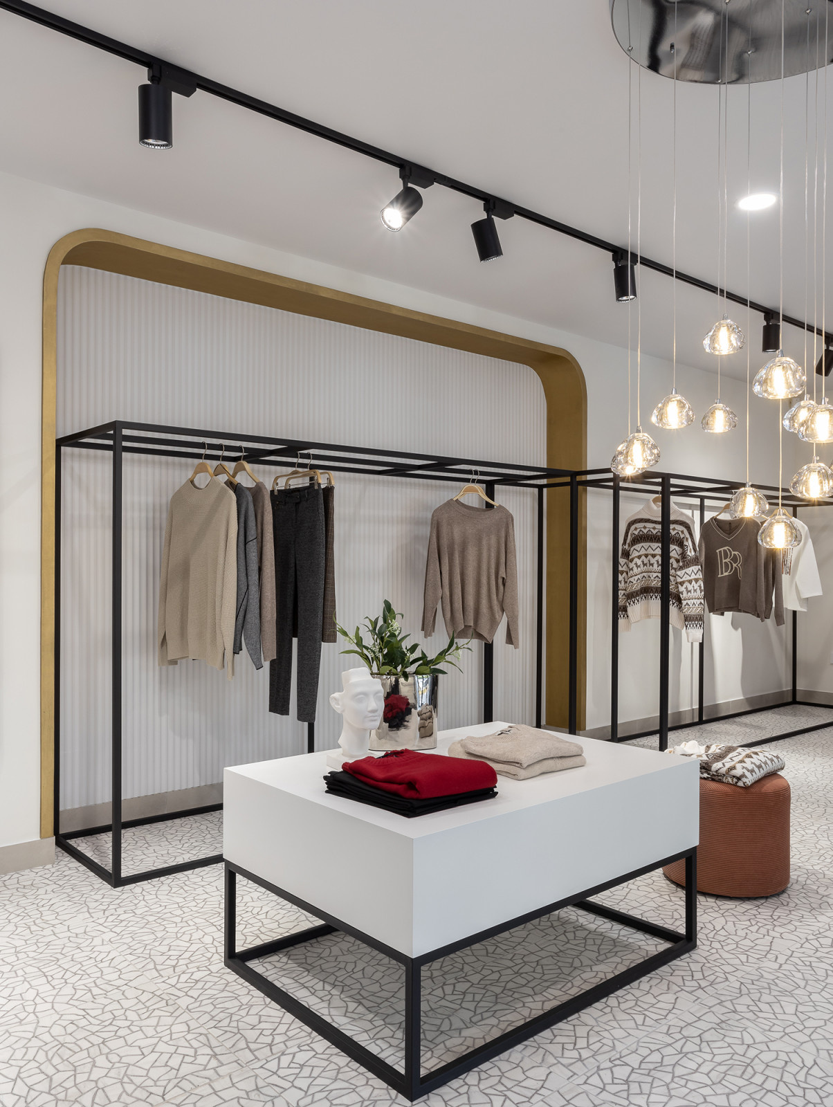 МАГАЗИН ОДЕЖДЫ