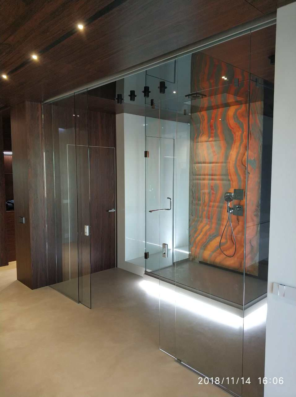 Душевые перегородки