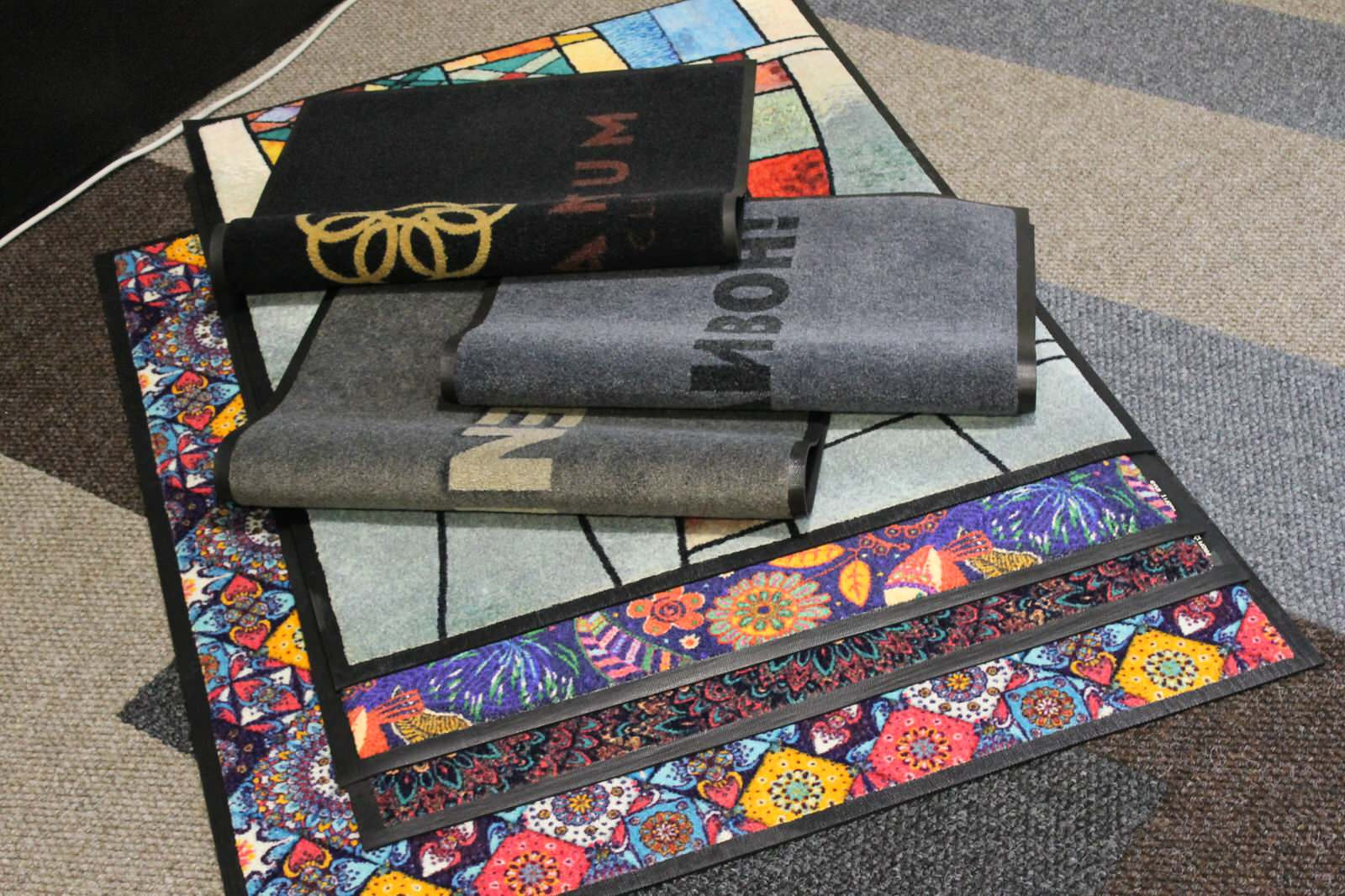 Входные ковры с индивидуальным дизайном