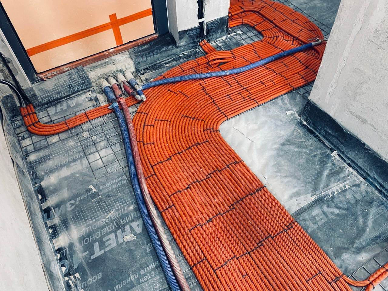 ЖК EVER электромонтаж в 2-х комнатной квартире 68m2