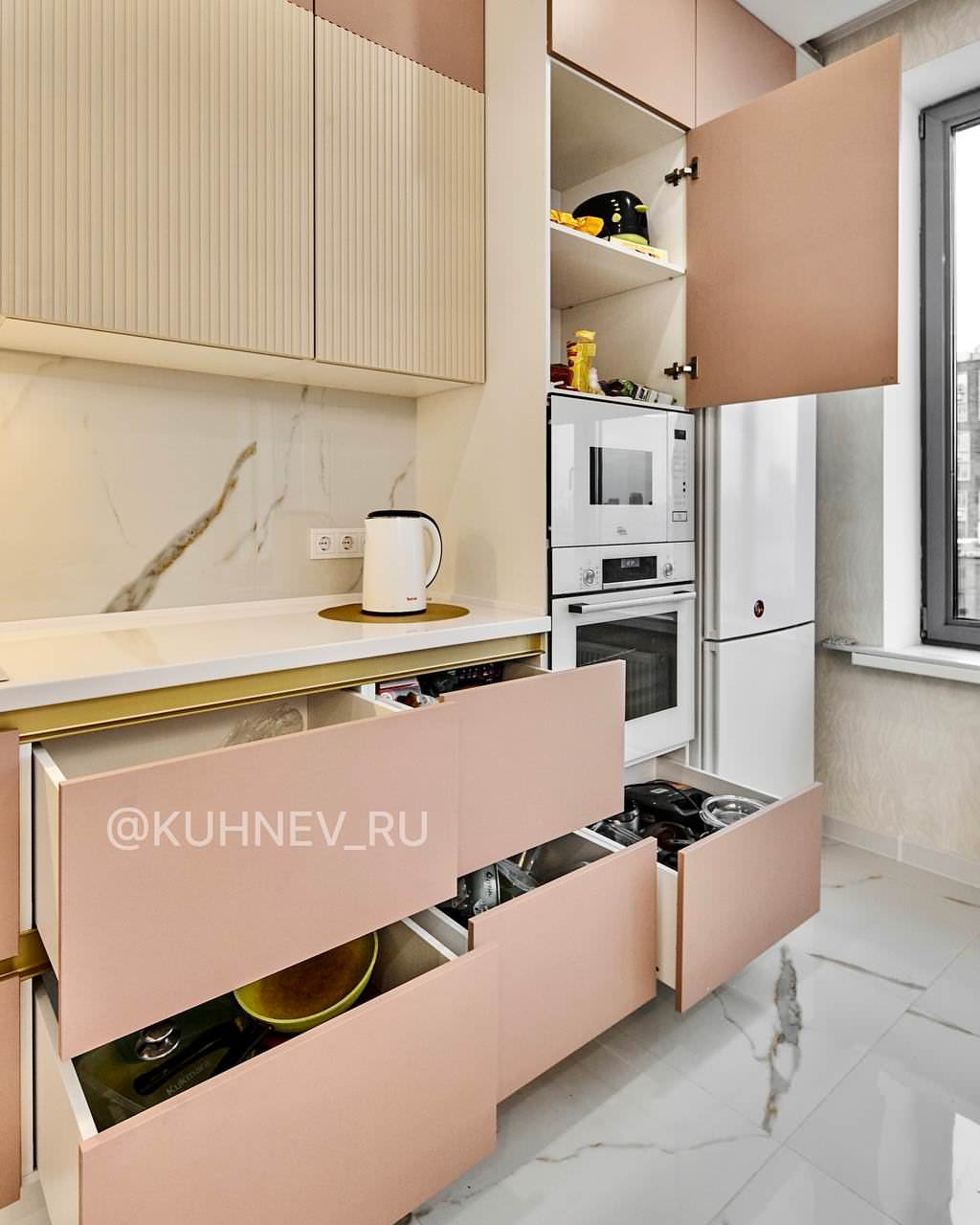 Кухня-гостиная в оттенках 2024