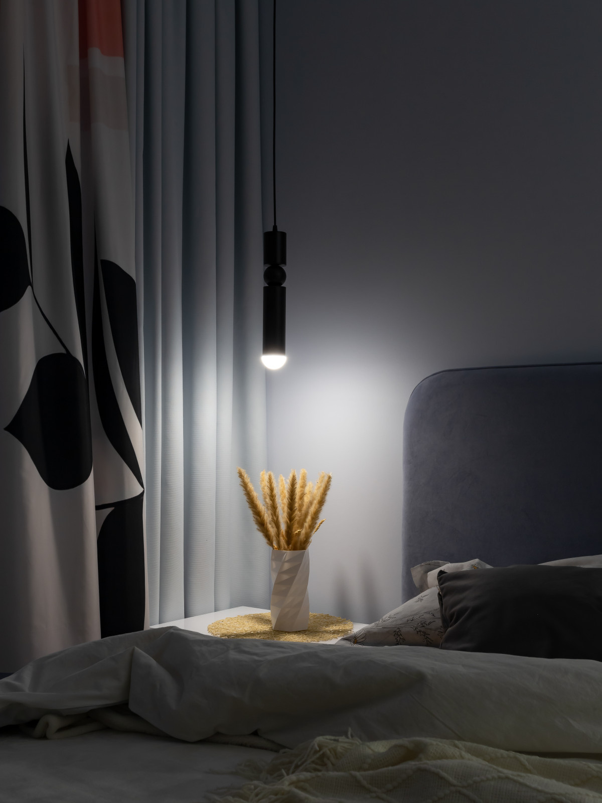 Малые м2 - не помеха комфорта. Смелый и яркий интерьер для молодой семьи