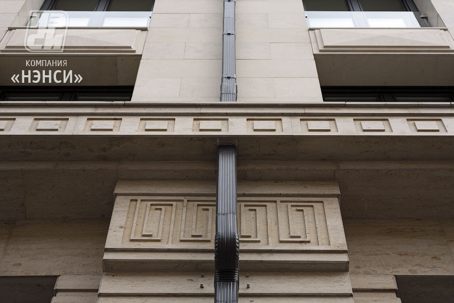 Фасад отеля Sofitel