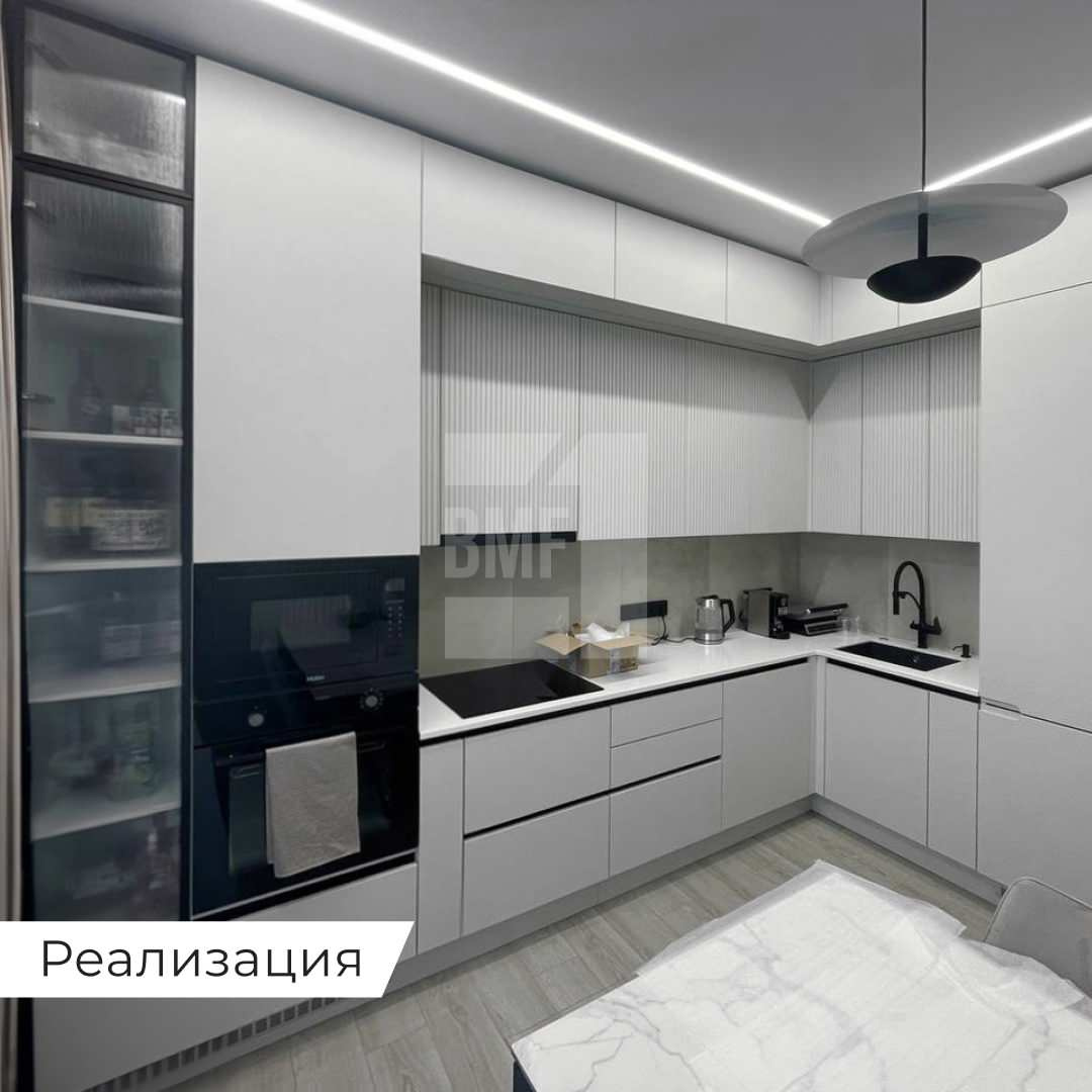 Белая кухня. Визуализация/реализация