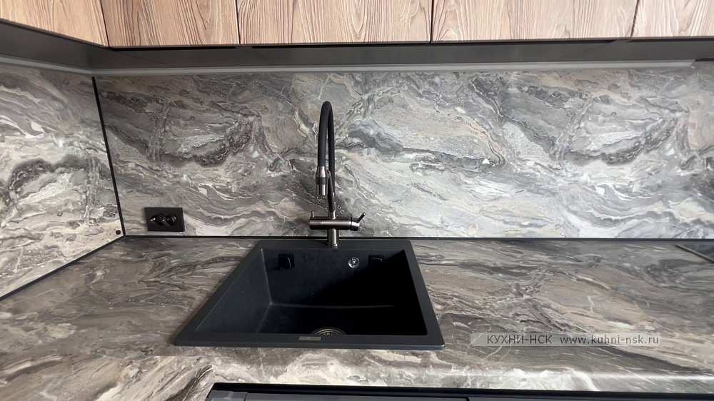 Современная кухня на заказ в стиле "Лофт"