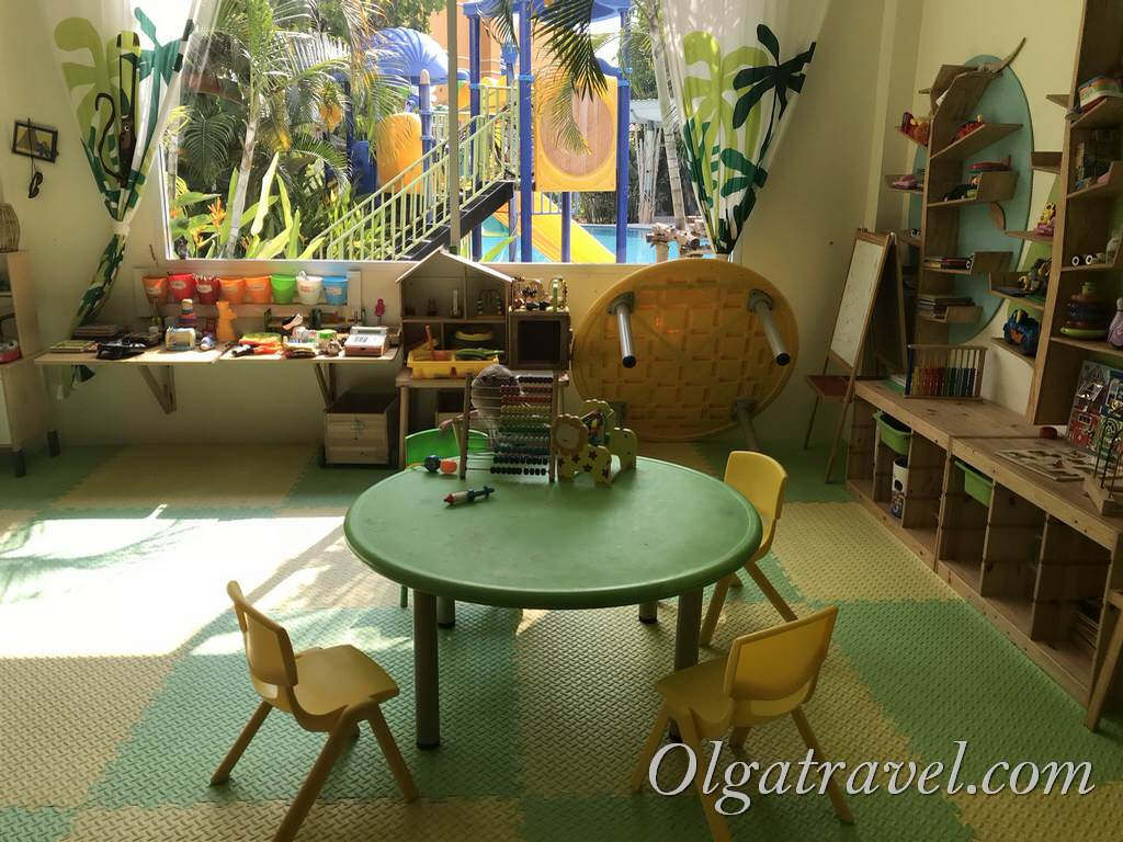 Обложка проекта: Lemonade Family Club