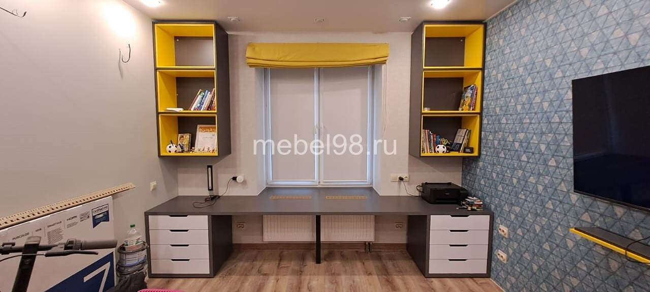 Мебель для двух детей школьников