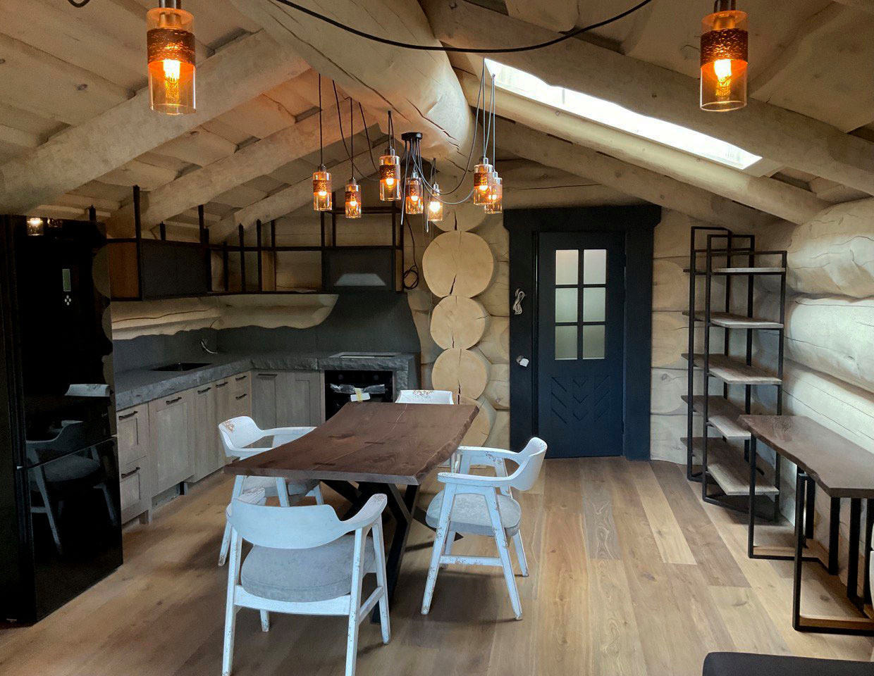 Дом из сибирского кедра под ключ. 400 кв. м.