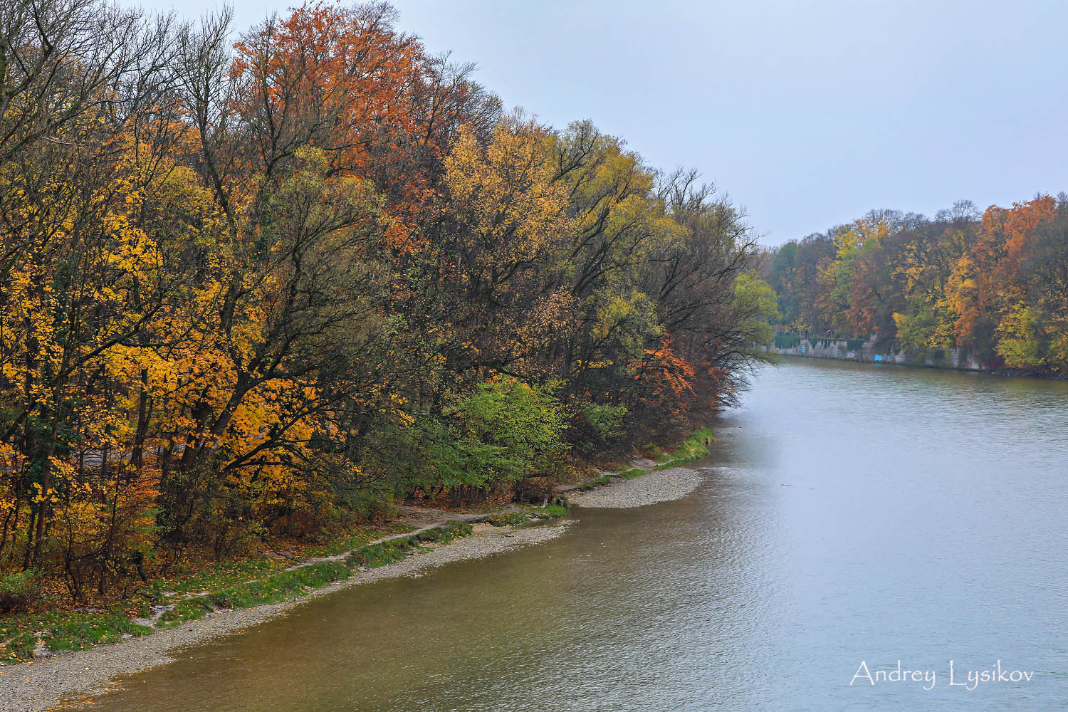 Мюнхен - парк Максимилиансанлаген (Maximiliansanlagen)