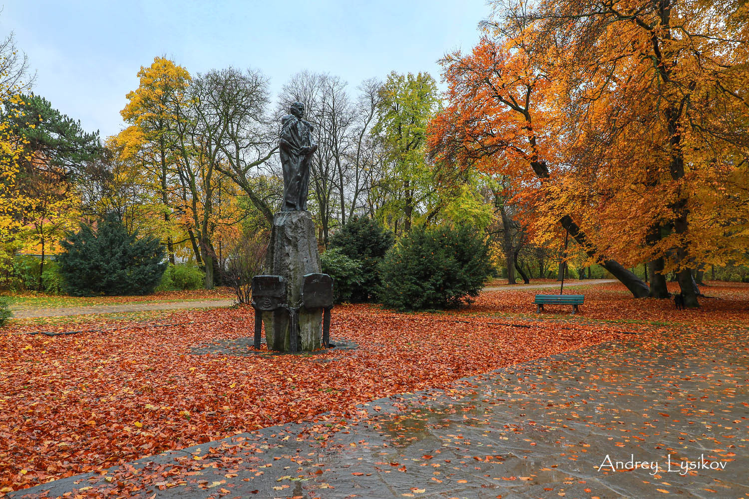 Мюнхен - парк Максимилиансанлаген (Maximiliansanlagen)