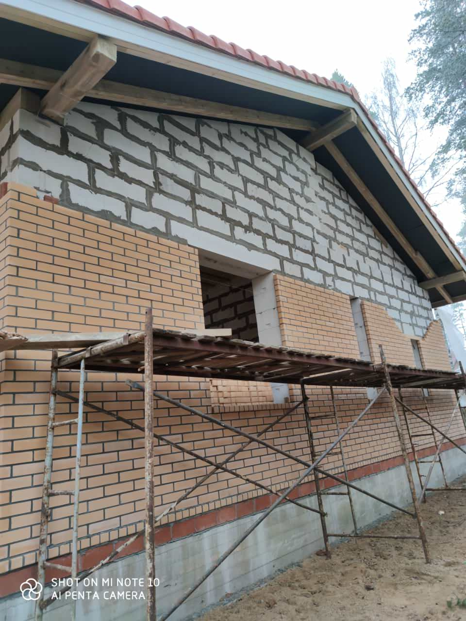 Одноэтажный компактный дом площадью 140 м2