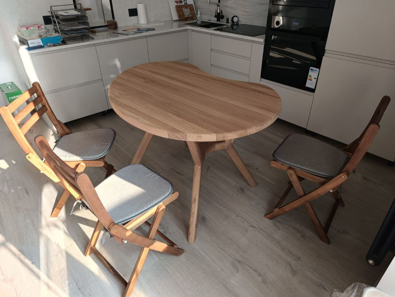 Стол из массива дуба