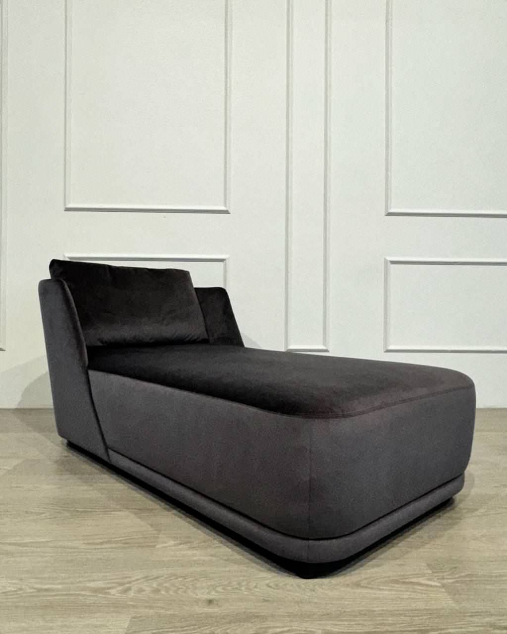 Кресла и пуфы HOMESTER