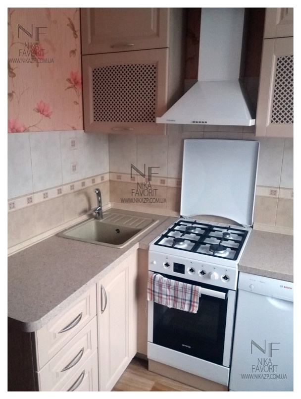 WOODEN COMPACT KITCHEN | WOODEN MADE TO ORDER KITCHEN