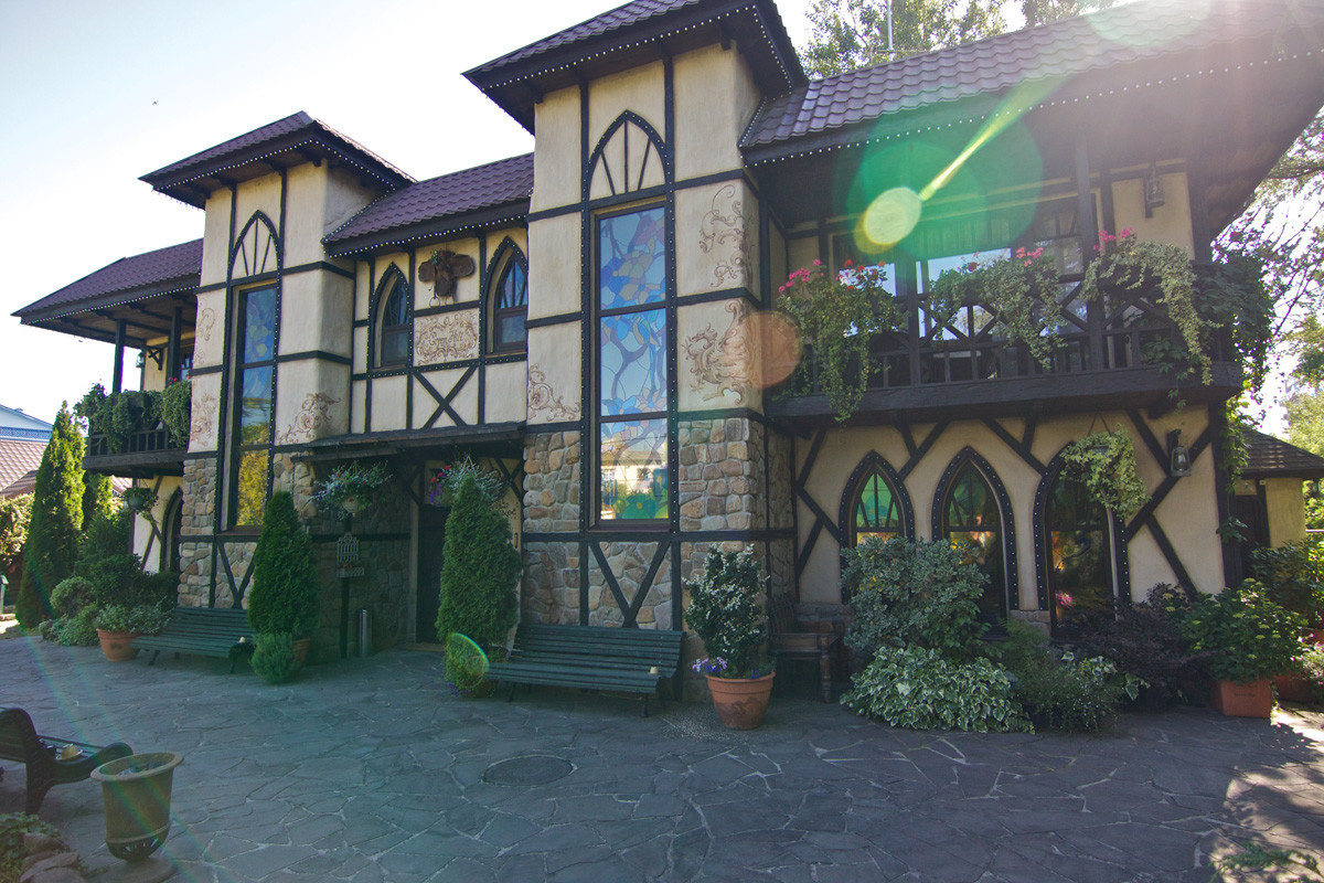 Old House Resort&Spa и бутик-отель Green Hill