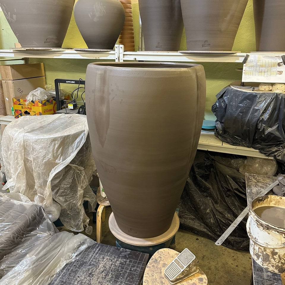 «Мятые» керамические горшки для охотничьего домика Николая 2