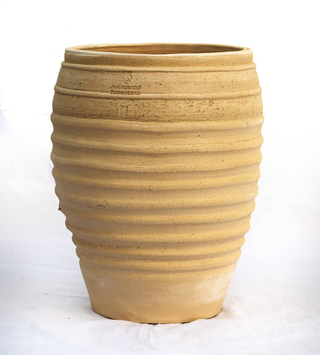 Горшки для офиса крупной строительной компании