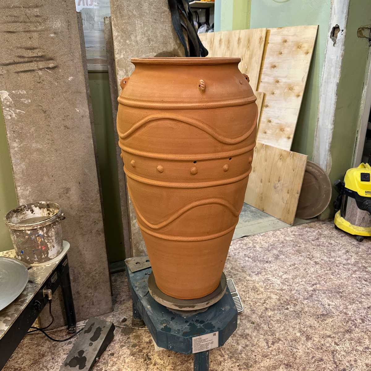 Квеври умывальник для сети ресторанов Пхали Хинкали