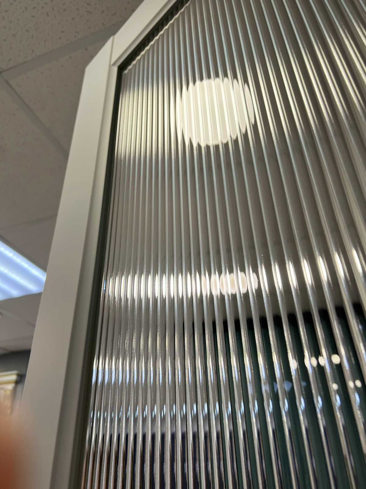 Интерьер магазина-салона Киров, Герцена, 88, цокольный этаж