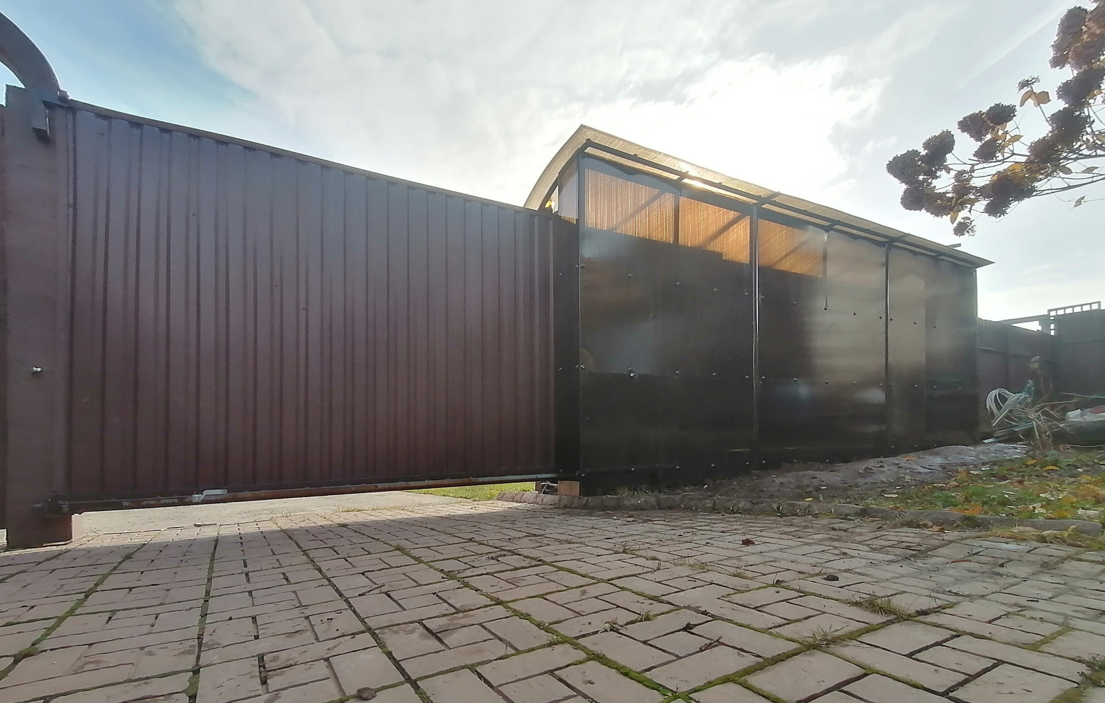 пенал откатных ворот