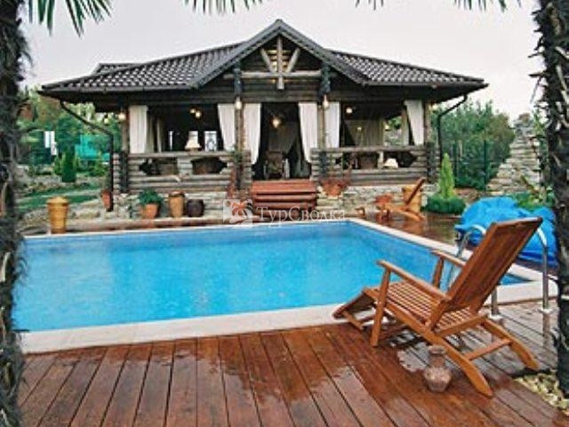 Old House Resort&Spa и бутик-отель Green Hill