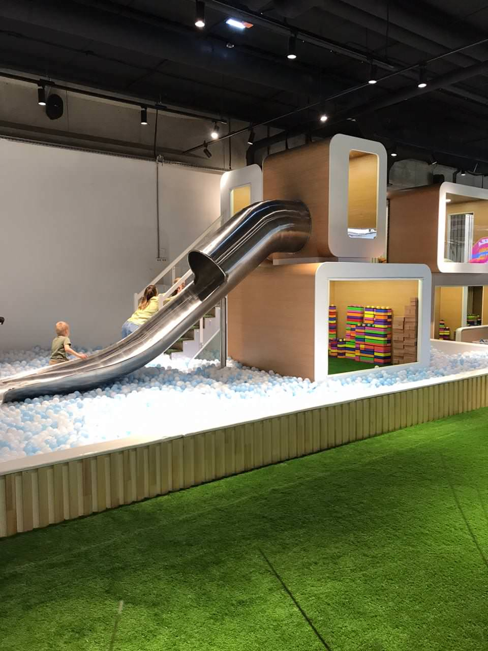 YU KID ISLAND