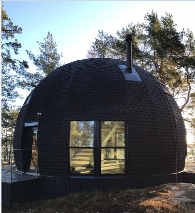 Лестница на металлических тетивах