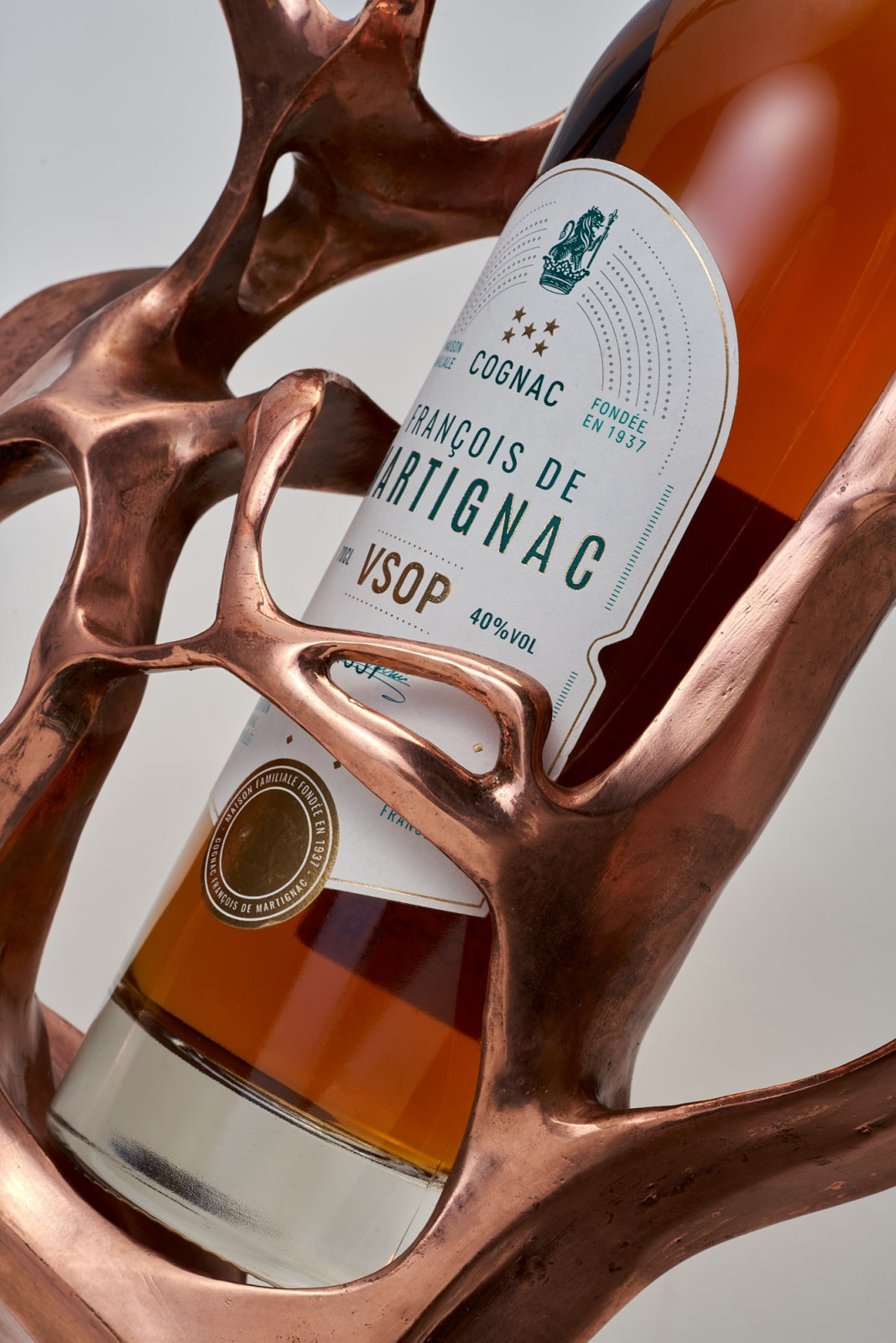 Бренд-интеграция с коньячным домом François de Martignac