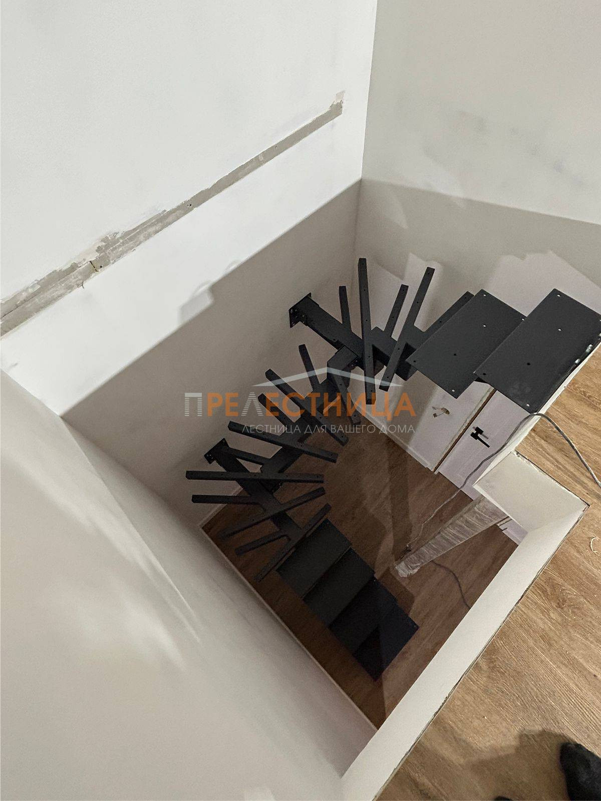 Лестница на центральном косоуре в Воткинске