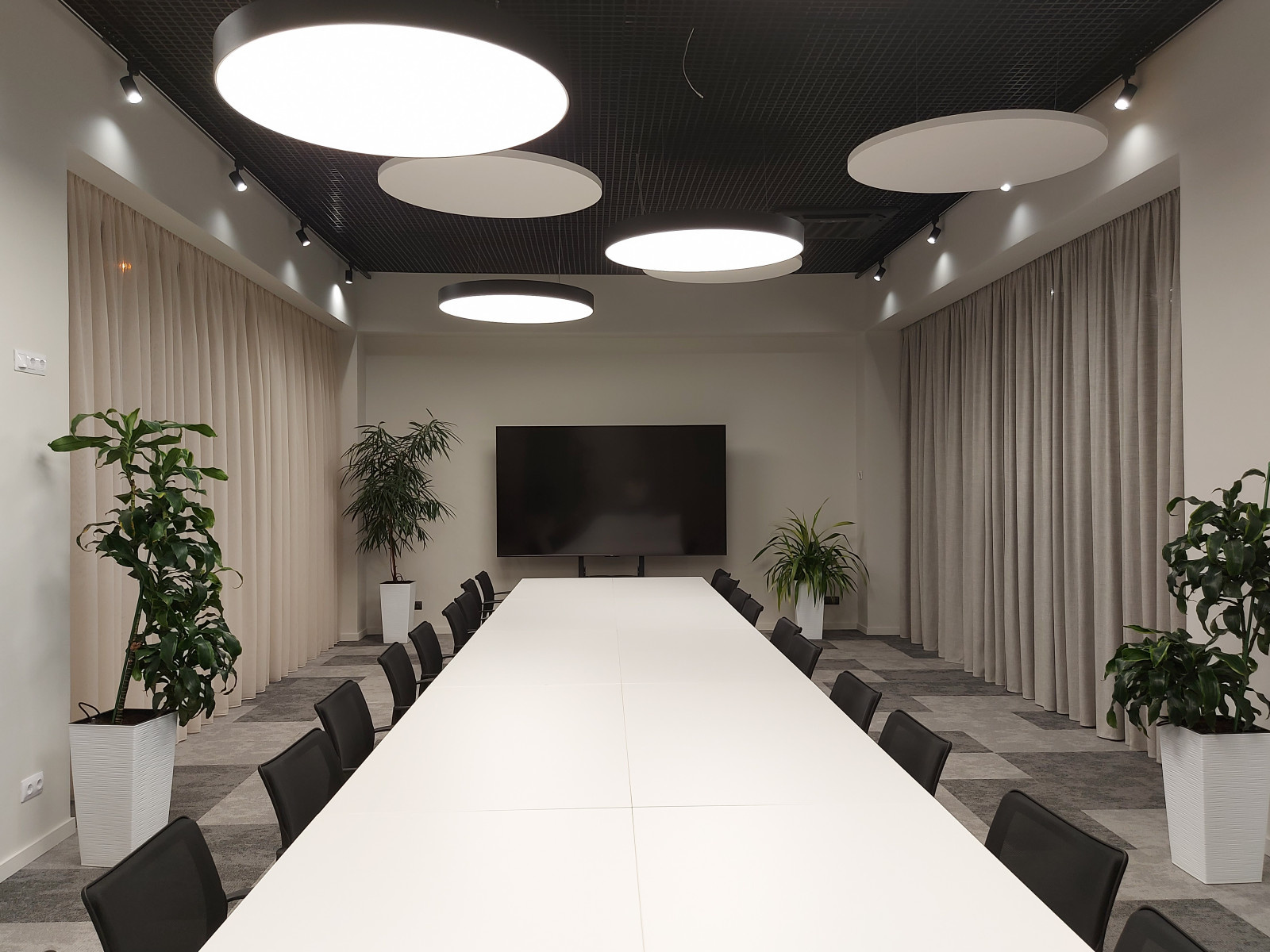 Переговорная Х5 Групп