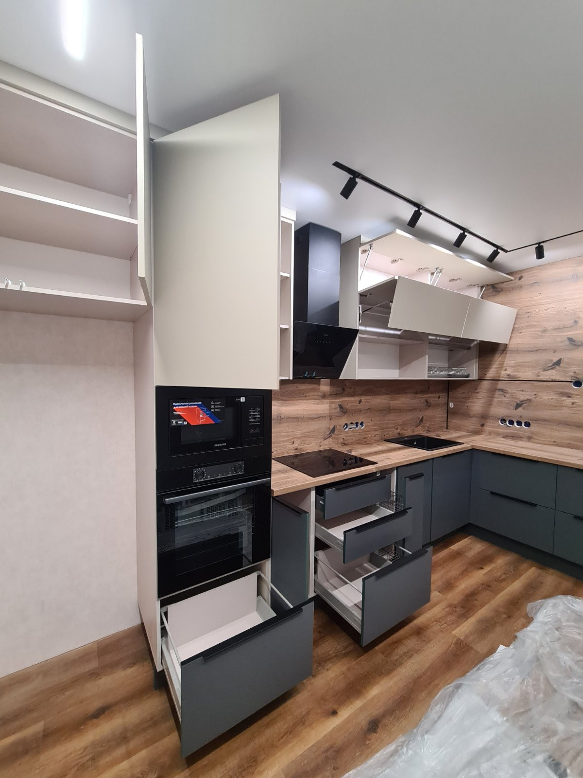 Кухонный гарнитур 2455