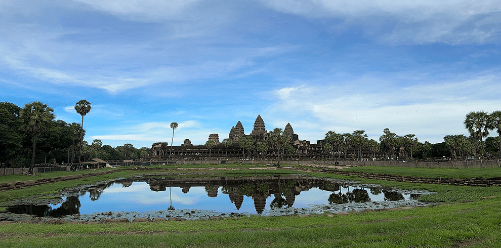 Travel to Visit Angkor Wat