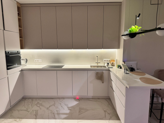 МОСКВА  НАГОРНАЯ   53 м