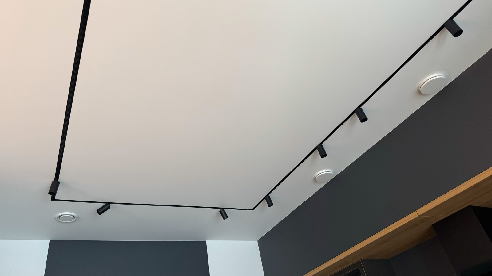 КП Новогорск клаб - вентиляция + увлажнение