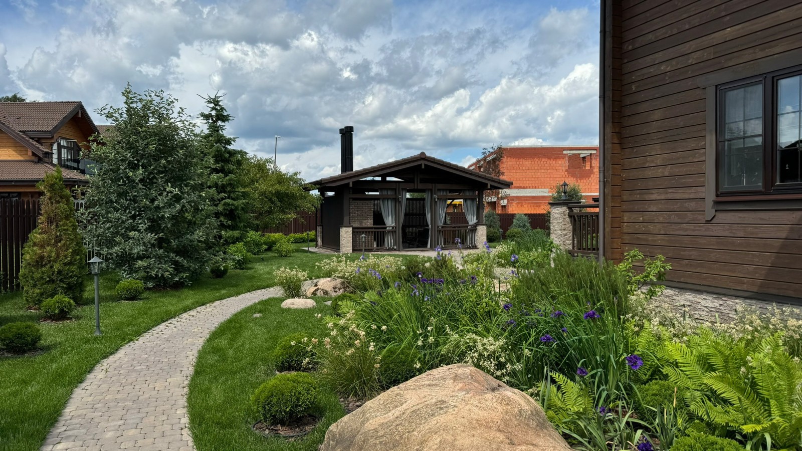 Участок для Дениса и Елены