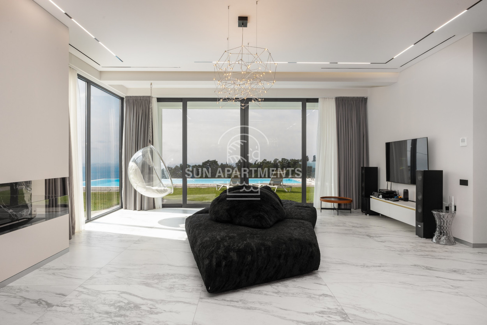 Реализация: Дом 600 м.кв в г.Сочи