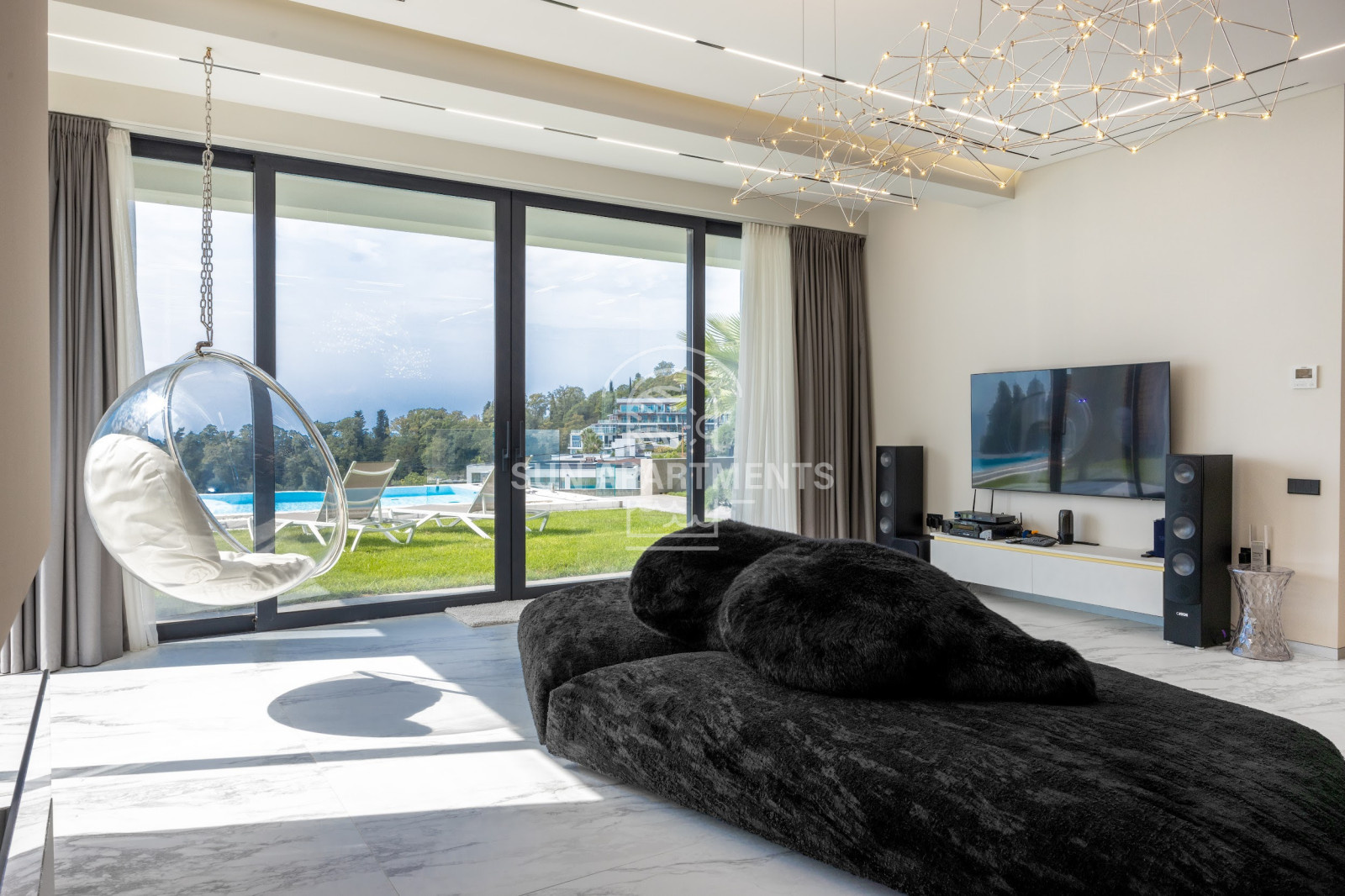 Реализация: Дом 600 м.кв в г.Сочи