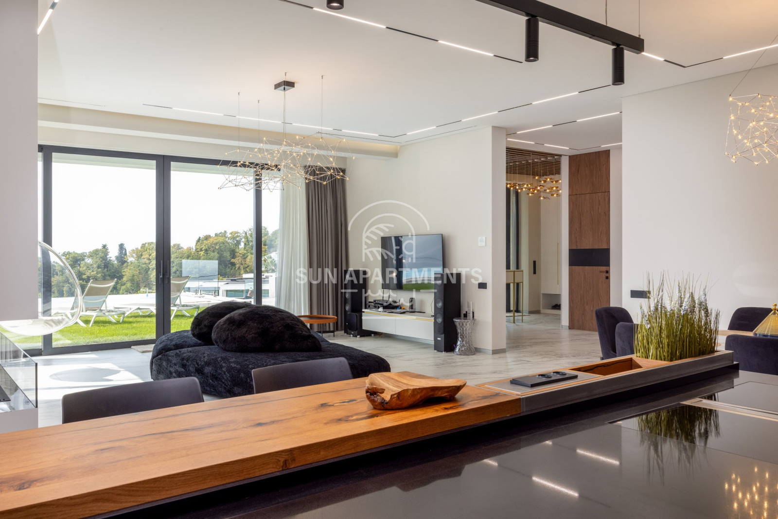 Реализация: Дом 600 м.кв в г.Сочи